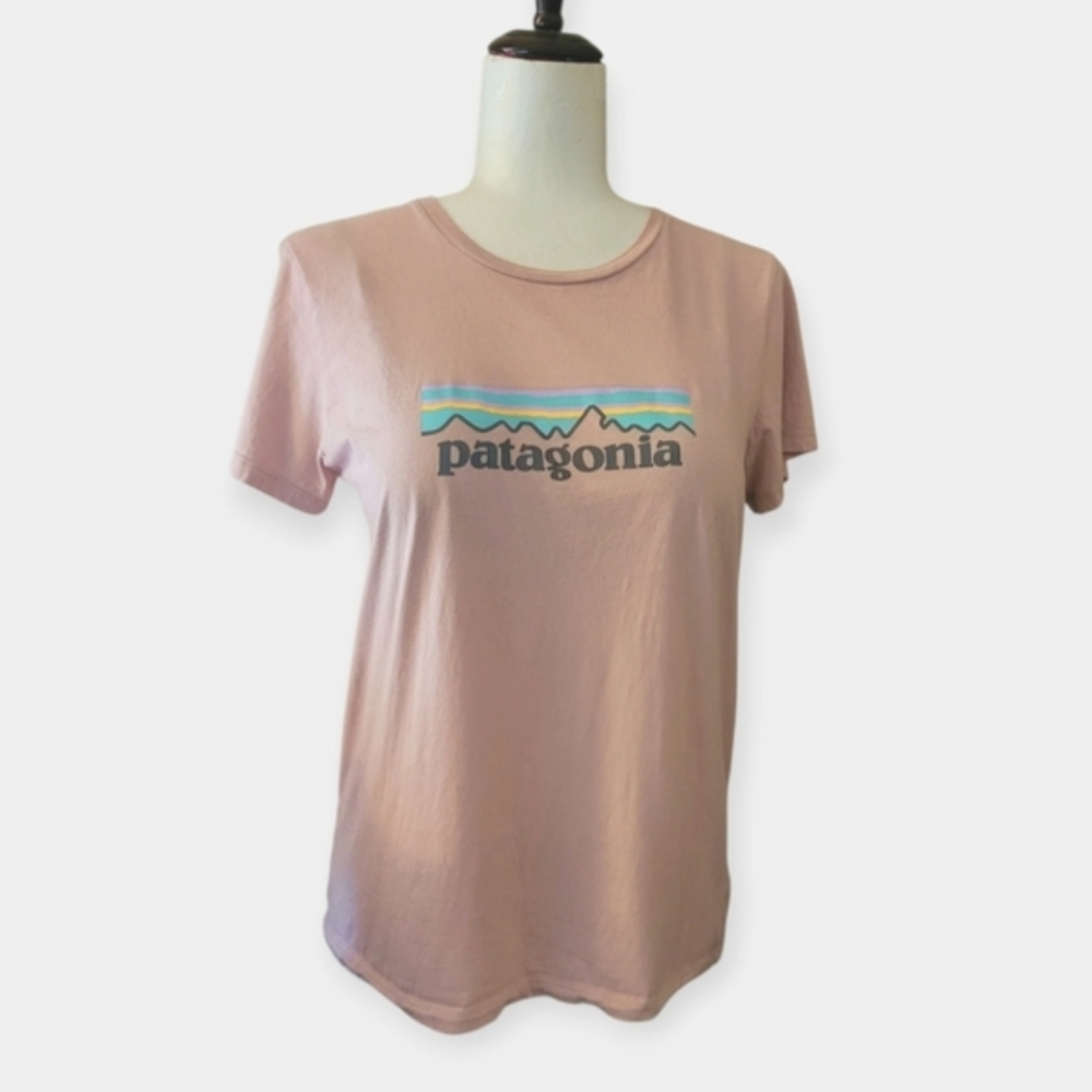 Patagonia Women's Short Sleeve Tee Size S Pink